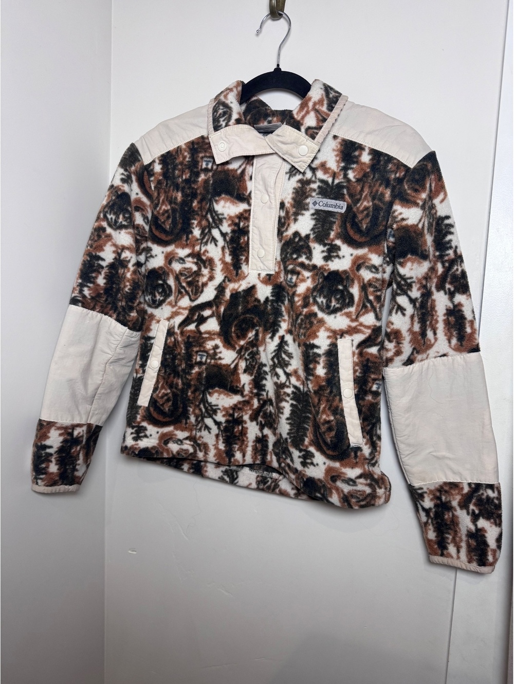 Vintage Columbia Sportswear Women’s Small Bear Wolf Forest Fleece Snap Pullover